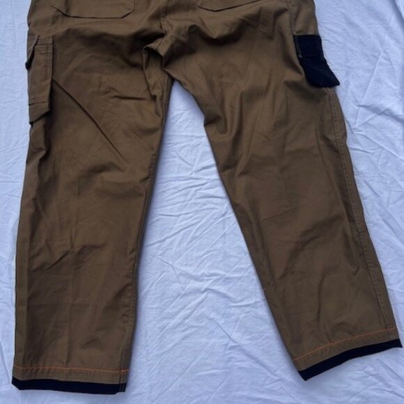SOLD.  Helly Hansen Chelsea WorkWear Pants - Picture 4 of 5